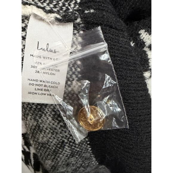 NEW Lulus Truly Iconic Black White Houndstooth Cardigan Sweater Dress Size XS - Picture 3 of 4